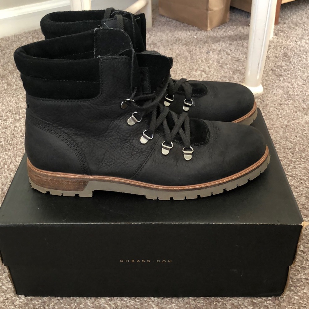 Madewell x G.H. Bass Nadine black leather boots